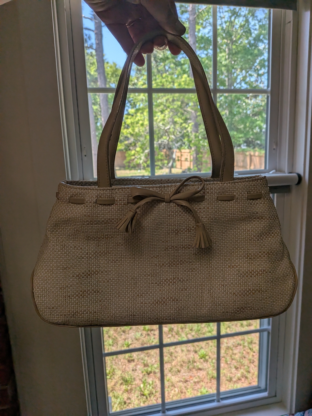 Liz Claiborne Woven Purse With Bow - Picture 1 of 15